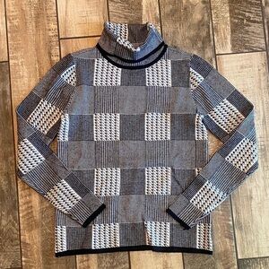 Belldini Black and White houndstooth  Checkered Women’s Sweater 🆕